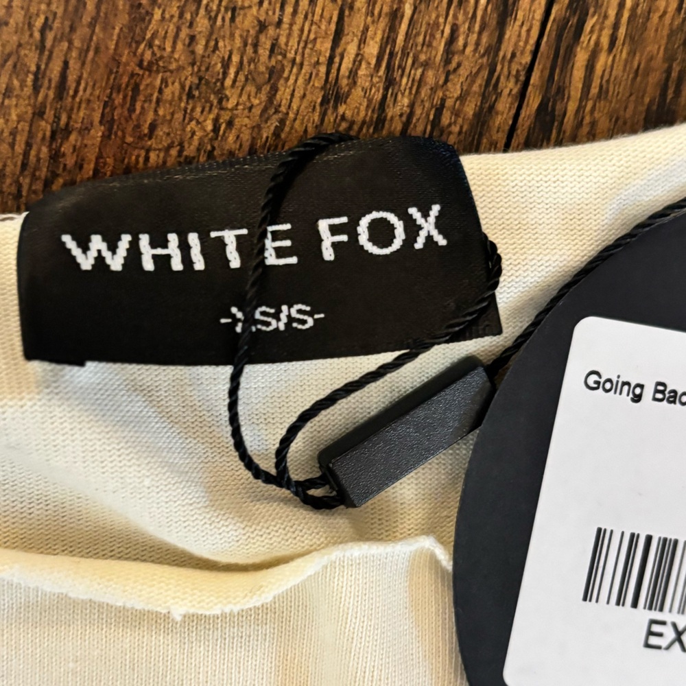 White Fox Boutique Cream Tee with Red Butterfly Design - Picture 6 of 6